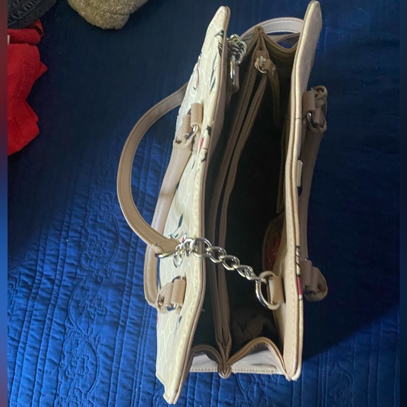 Nine West satchel purse - Picture 3 of 5